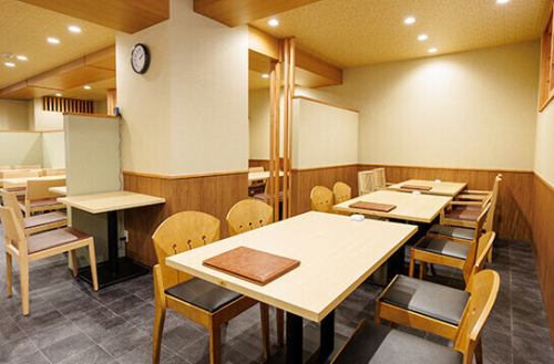2名様席もございます。