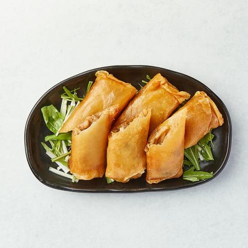 Fried spring rolls (3 pieces)