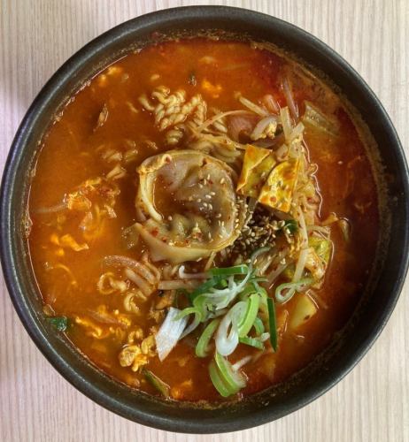 Beef bone red and white ramen