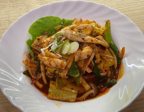 Stir-fried squid with vegetables <Spicy level: 2>