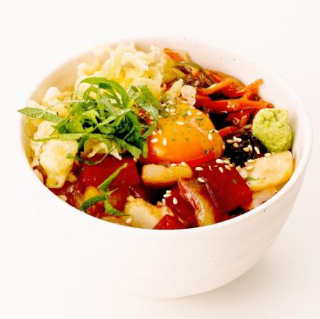 【名物】　源ちゃんのまかない丼
