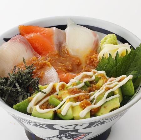 海鮮三種とアボカドの醤油糀漬け丼 (白飯/味噌汁)