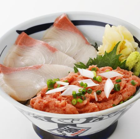 ブリねぎとろ丼 (酢飯/味噌汁)