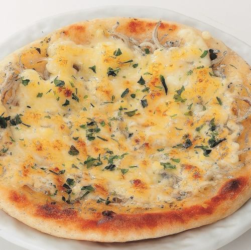 《人気No.2》定番 しらすピザ