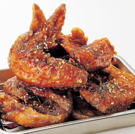 《人気No.4》元祖・やみつき手羽先 (1本)