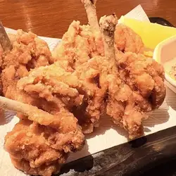 4块炸鸡翅
