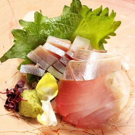 店主對新鮮魚類的要求非常高，而且會根據季節更換魚類品種！