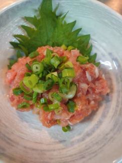 Tuna Shuto with green onion toro sauce