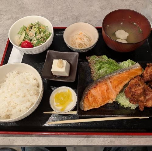 【しっかり食べたい日におすすめ】ご飯を思わずかき込みたくなる味わい◆鮭カラ定食　1,200円(税込)