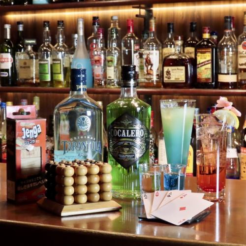 We offer your favorite cocktails in over 300 types of bottles♪