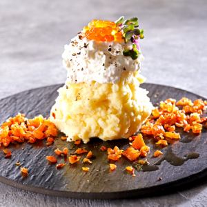 雲と卵のポテトサラダ
