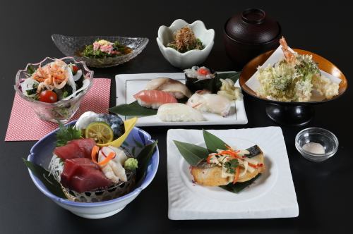 Kaiseki course 7 dishes 6000 yen~