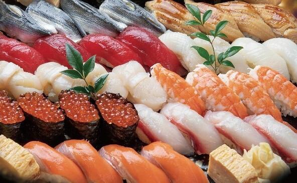 90分鐘無限壽司套餐現已推出！受理時間（平日11:00～13:00、週六、週日、假日11:00～20:00）