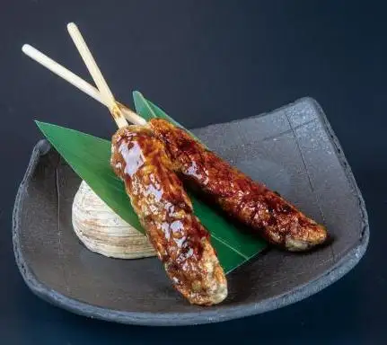 Sendai specialty beef tongue meatball skewers (2 skewers)