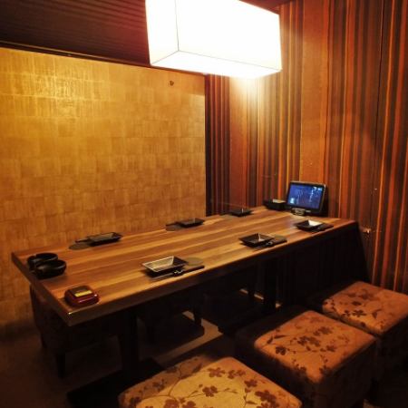 [We have popular private room seats ♪] We have complete private rooms with comfortable cushion chairs! Please enjoy your meal and drink in the seats where you can relax and relax.We have various popular 2-hour all-you-can-drink courses!