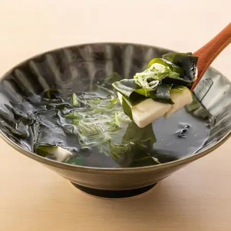 香味野菜のお出汁わかめ