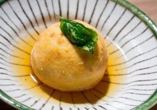 Chewy crab cream croquette