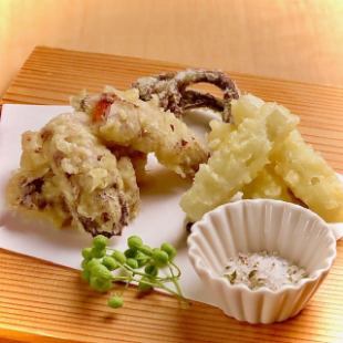 Mantis shrimp and seasonal vegetable tempura platter