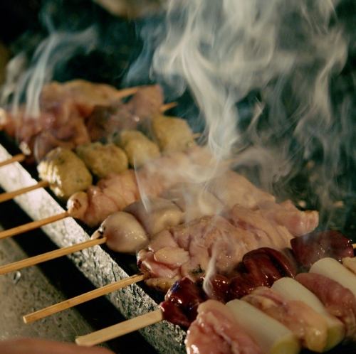 備長炭で焼き上げた焼き鳥