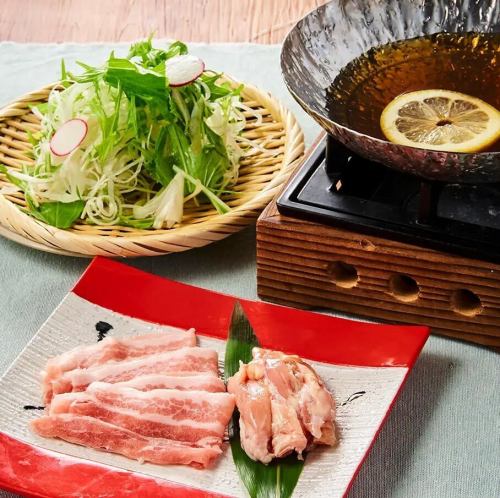 鶏せせりと和豚もちぶたのレモン鍋