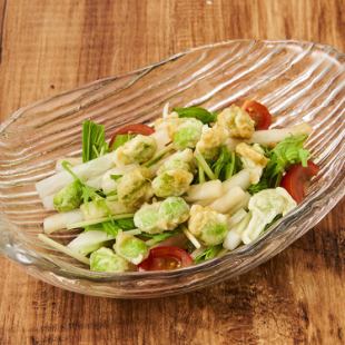 枝豆の天ぷらと大根のサラダ　わさび風味