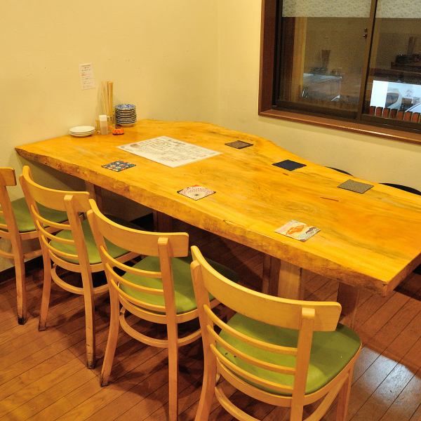 【ご宴会や飲み会に♪】2階のテーブル駅はご宴会にも◎