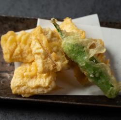 揚げ子持ちコンニャク