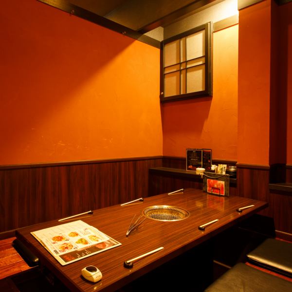 There are 12 private rooms in the spacious store! You can stretch your legs and relax under the sunken kotatsu.If you connect the private rooms, you can host a banquet for up to 40 people!