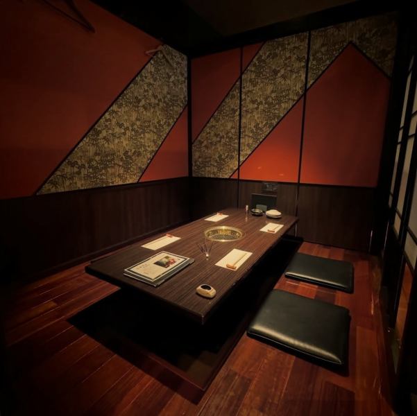 店内は全席個室。光が織りなす空間は大人空間で素敵です♪広々の店内でごゆっくり焼肉を楽しめます。大切な方を気取ることなく、もてなしたい時にもぴったり◎