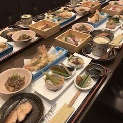 お昼のランチ会席御膳2600円税込(2860円)曜日限定　水、木、金、土曜日12時からのご予約オープン