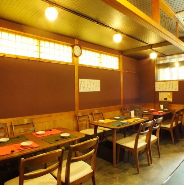 When you step inside the store, it's a different space! However, it's a structure that embodies a calming "Japanese".Please use it in various scenes such as large and small banquets and private meals! [Kashiwa Nabe Sake All-you-can-drink shochu] Welcome and farewell party reservations accepted ☆