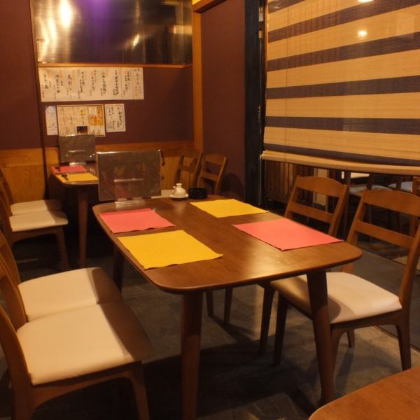 An adult hideaway that can be used from large and small banquets to private gatherings.If you give goodwill, it will be a semi-private room that can be used by 4 people.[Kashiwa Nabe Sake All-you-can-drink Shochu] Welcome and farewell party reservations accepted ☆