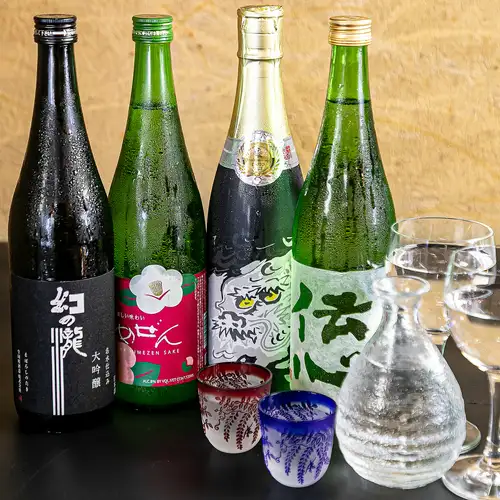 清酒与关东煮汤汁混合，香气和味道和谐，是一种暖身饮品，非常适合佐餐。