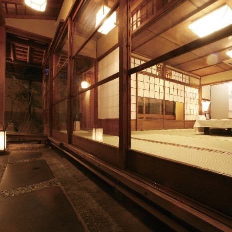 [Zashiki private room / 2 to 6 people] A room where you can relax and have a pleasant conversation.