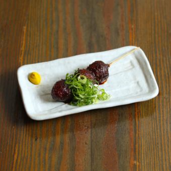 どてかつ　うずら串