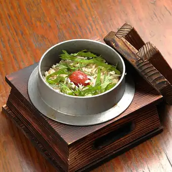 青谷の梅しらす釜飯