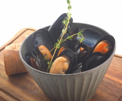 Mussels white wine steamed