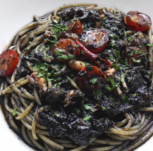 문갑 오징어 체리 토마토 오징어 먹 파스타