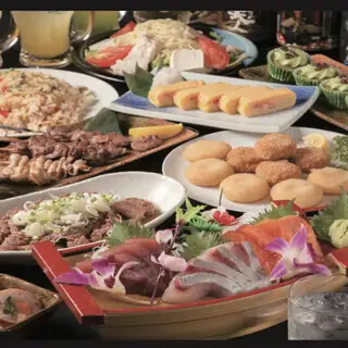 【充実コース】ボリューム満点!2H飲放+お造り・揚物・串焼き・煮込みなどの多彩な料理(全9品)