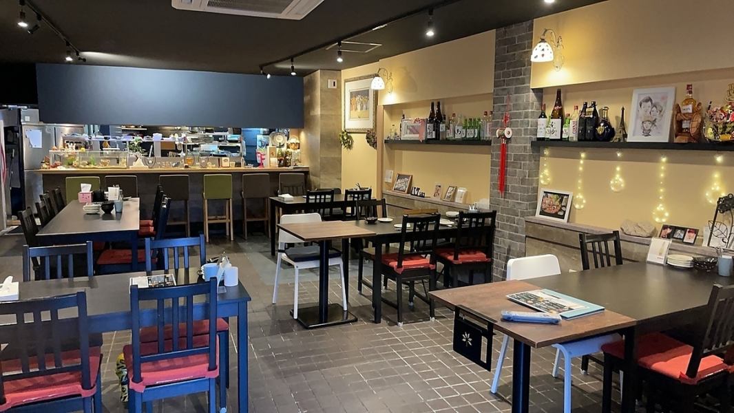 [Counter seats and table seats available] Our restaurant has 6 counter seats and 6 tables for 4 people.This seat can be used for a variety of occasions.Perfect for a date or a dinner party with close friends ☆