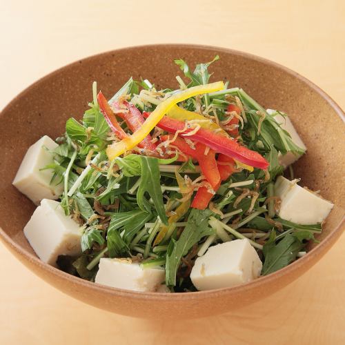 豆腐と水菜のカリカリじゃこサラダ　　