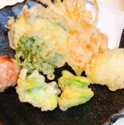 Assortment of seasonal vegetable tempura