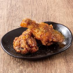 国产鸡翅配美味辣酱（2块）