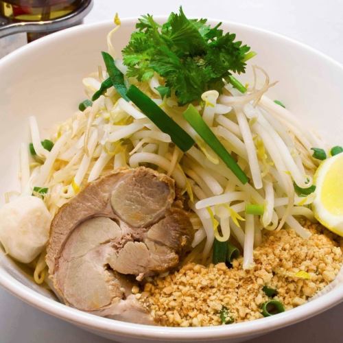 Thai Mazesoba “Khittiao Heng”