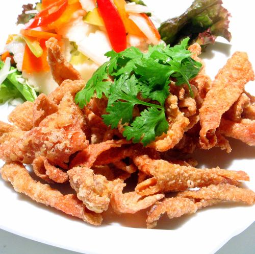 Fried crispy chicken ``Nangai Toad''