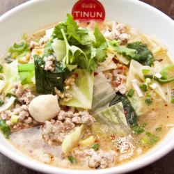 チャーンノーイ麺「クィッティアオ・チャーン・ノーイ」