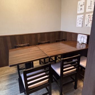 地元の方々に愛され、おかげさまで高根公団で10年！長年の経験を活かした料理とサービスで、安心してお食事をお楽しみいただけます。店内には1席限定で個室もご用意。周りを気にせずゆっくり過ごせるので、少人数のプライベートな集まりにもぴったりです。ご希望の方はお早めにご予約を！