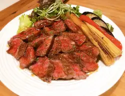 牛排蓋飯