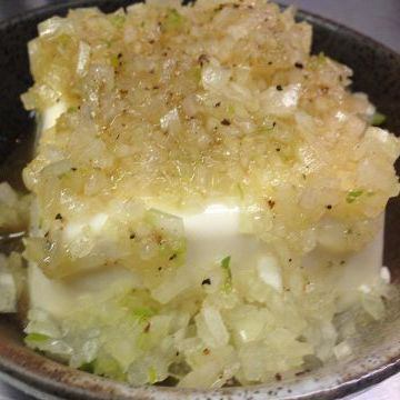 旨辛キムチやっこ・ネギ塩やっこ