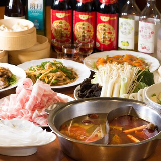 【満喫コース】2H飲み放題付◎四川麻辣火鍋と中華料理のWメイン！お料理全6品をご堪能頂けます！